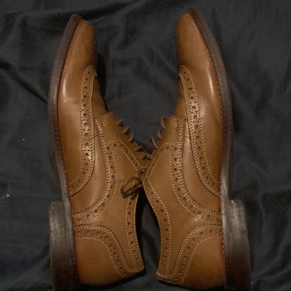 Rockport with flexible shock insole These run a little big - Picture 4 of 4